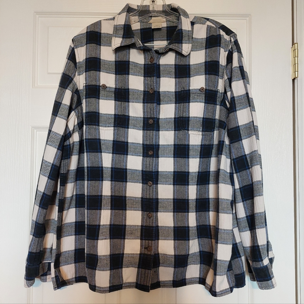 Womans Duluth Shirt XL Flannel Long Sleeve Button Down Blue Black Plaid READ